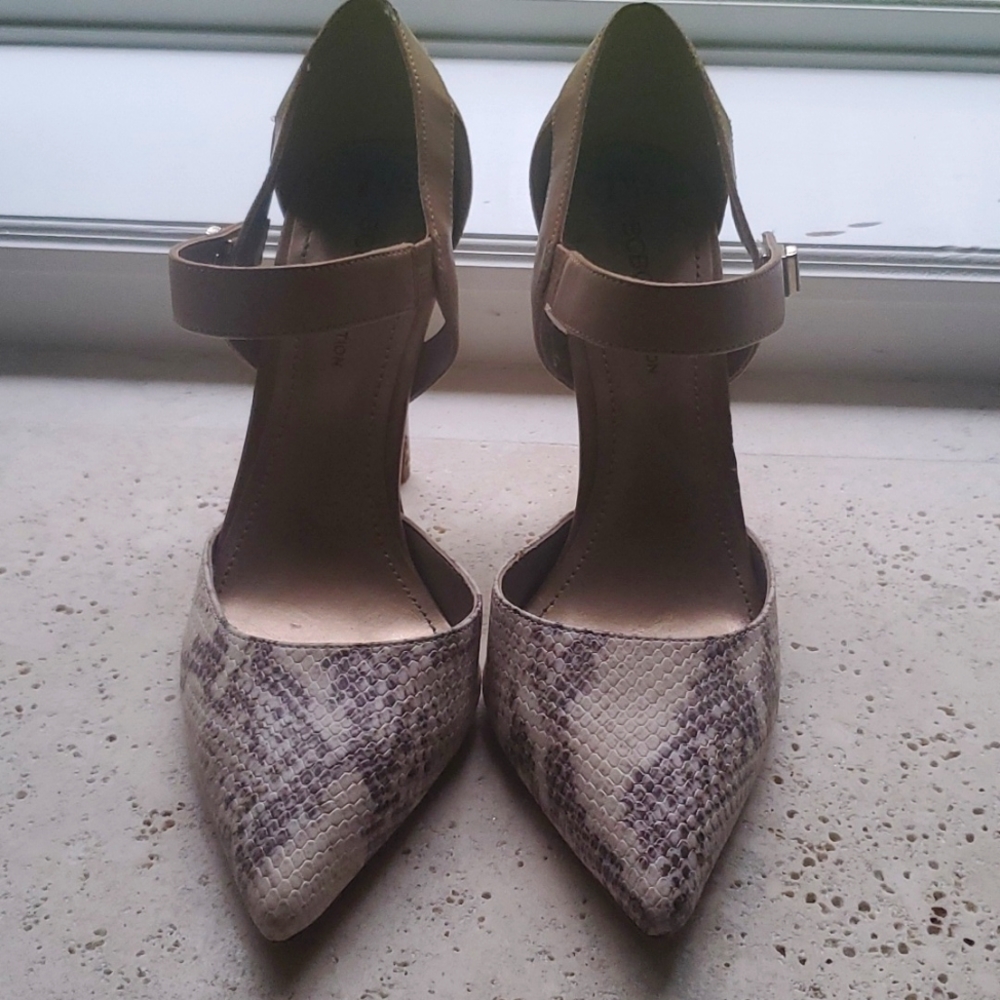 Party heels. Faux Snake skin toe and heel with strap.